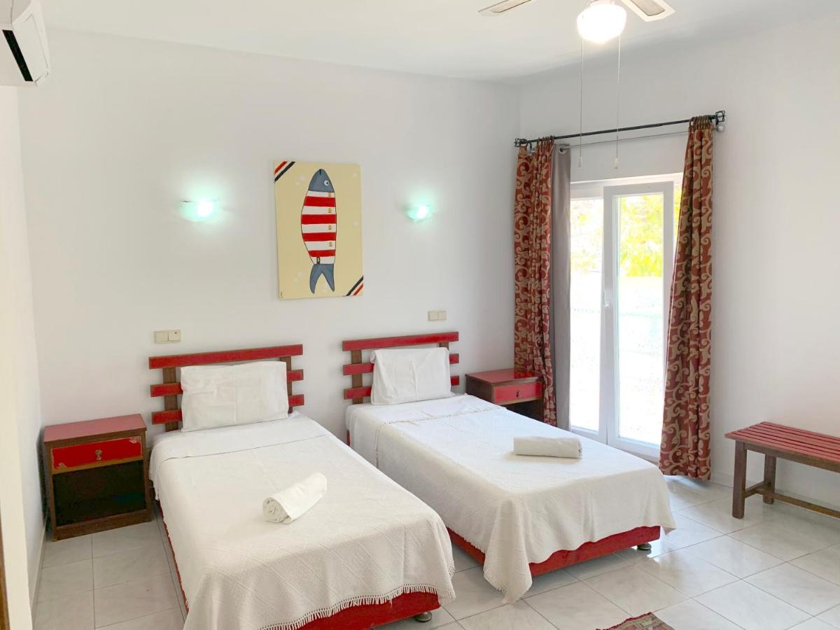 The Central Guesthouse Distrikt Distrikt Faro Exterior foto