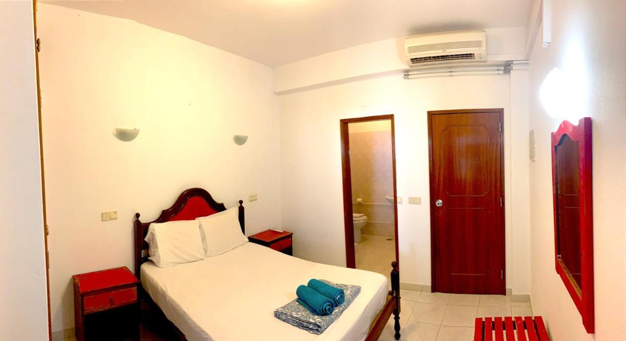 The Central Guesthouse Distrikt Distrikt Faro Exterior foto