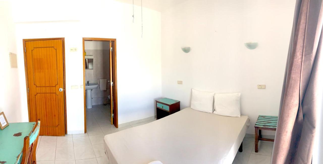 The Central Guesthouse Distrikt Distrikt Faro Exterior foto